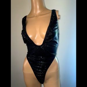 Low cut Black bodysuit